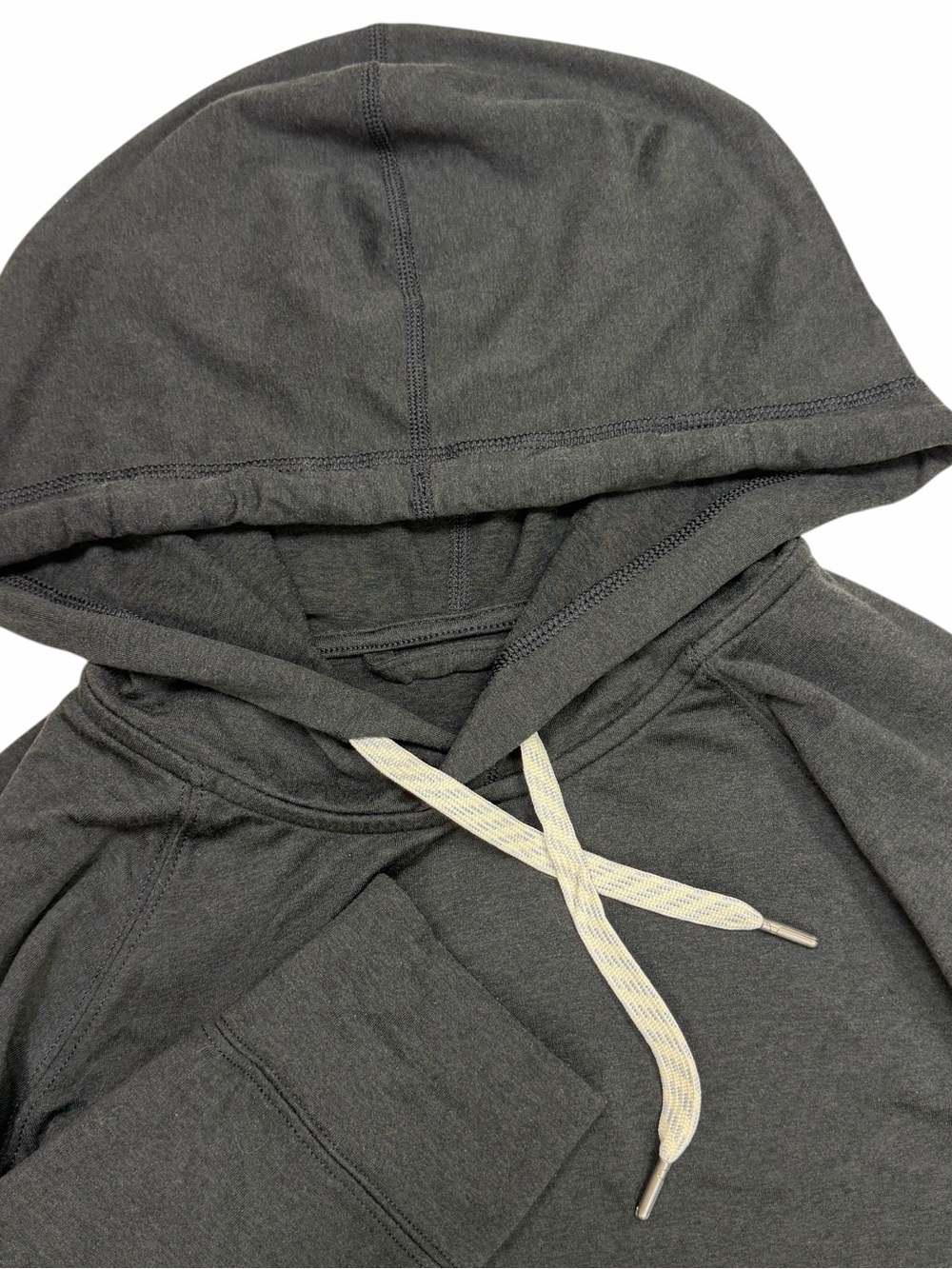Vuori Hoodie Womens Medium Halo Modern Pullover Performance Dreamknit VW2041